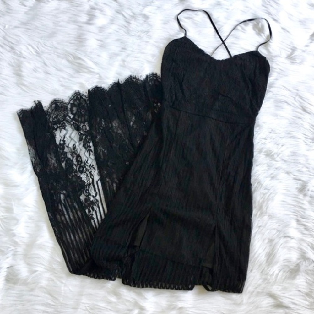 Black Lace Double High Slit Bodycon Maxi Dress - Picture 12 of 14